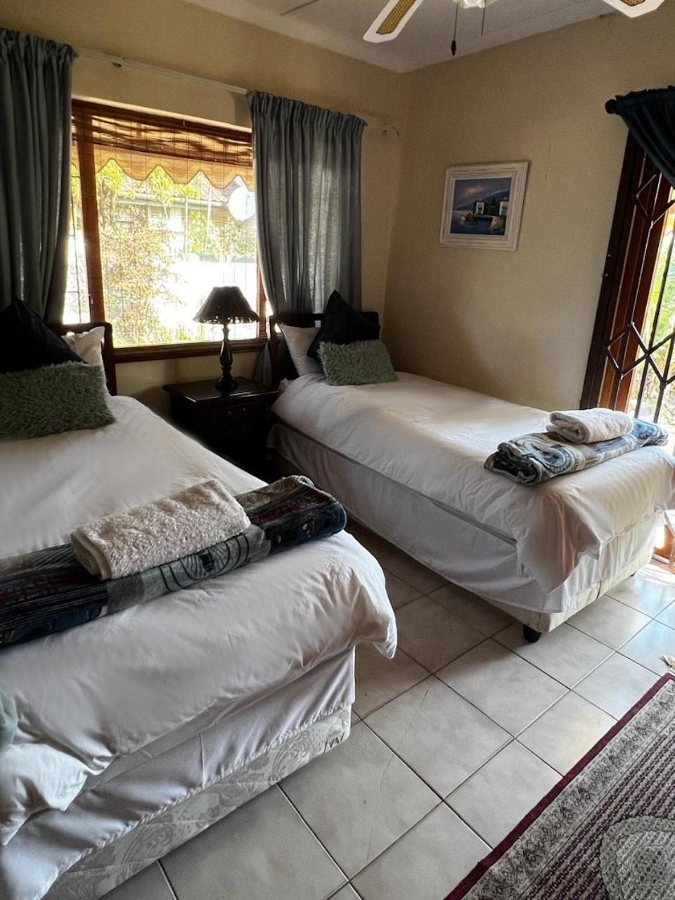 Bleu Bird Guesthouse Durban Buitenkant foto