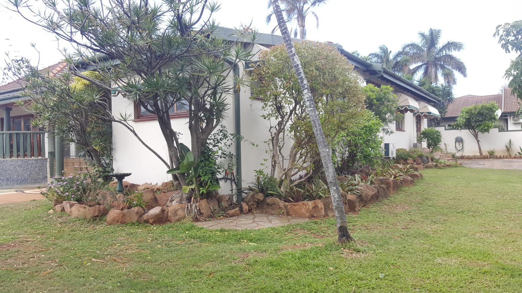 Bleu Bird Guesthouse Durban Buitenkant foto